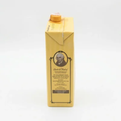Vue latérale Baron de Madrid bouteille 1 litre élégante