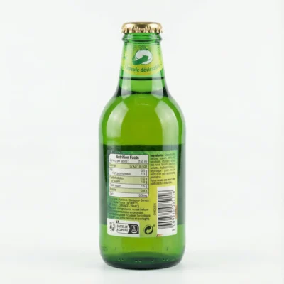 Bière Panaché Belle France 25 cl, vue arrière de la bouteille en verre vert montrant l'étiquette et la capsule dorée.