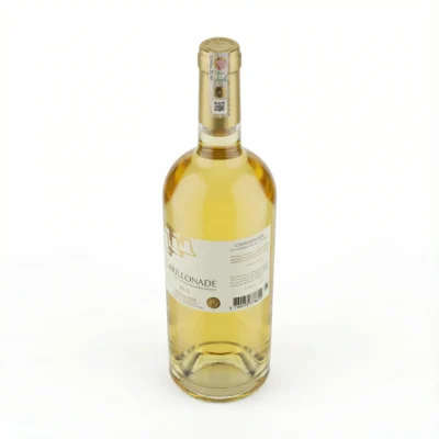 Vue de dessus de la bouteille en verre CARILLONADE BLANC BDX 75 CL, vin jaune doré, capsule or et étiquette blanche.