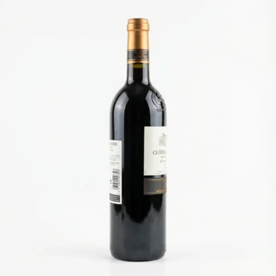 Vue latérale de la bouteille de vin CHTX LONDRE LICHINE 75 CL en verre sombre, avec sa capsule dorée et son étiquette blanche.