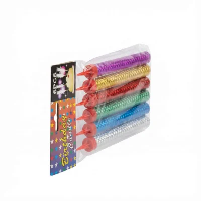 Vue de latérale d'un pack de 6 bougies FEU D ARTIFICE MM PIECE multicolores scintillantes dans leur emballage plastique.