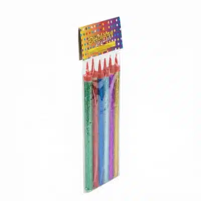 Vue latérale du FEU D ARTIFICE PM PIECE dans son sachet plastique, montrant six bâtonnets pailletés multicolores.