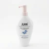 Flacon Juan busserole 500ml posé devant fond clair.