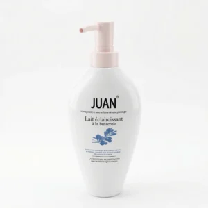 Flacon Juan busserole 500ml posé devant fond clair.