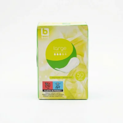 Vue de face du paquet rose et blanc de protège-slips Boni Large 50 pièces, format économique pour usage quotidien.
