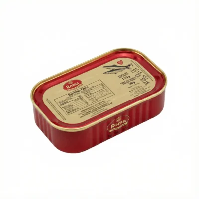Boîte de SARDINE ROMA NON PIMENTE 125G, vue arrière du contenant métallique rectangulaire rouge et or avec son étiquette.