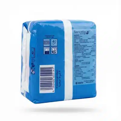 Vue de arrière du sachet plastique bleu des serviettes hygiéniques Nana Maxi Normal, montrant le code-barres et les informations.