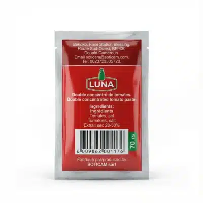 Vue arrière du sachet de TOMATE EN SACHET LUNA 70G, emballage rectangulaire rouge et argenté affichant les ingrédients.